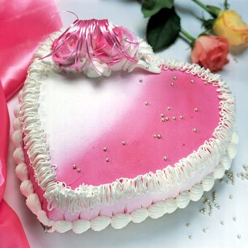 3 KG heart Shape Strawberry Cake