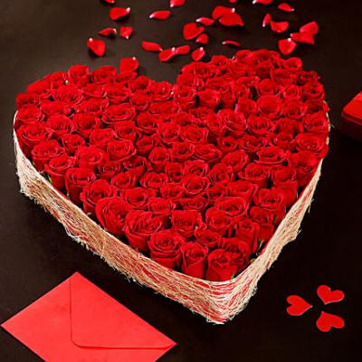 Big Beautiful 100 Red Roses Heart Arrangement