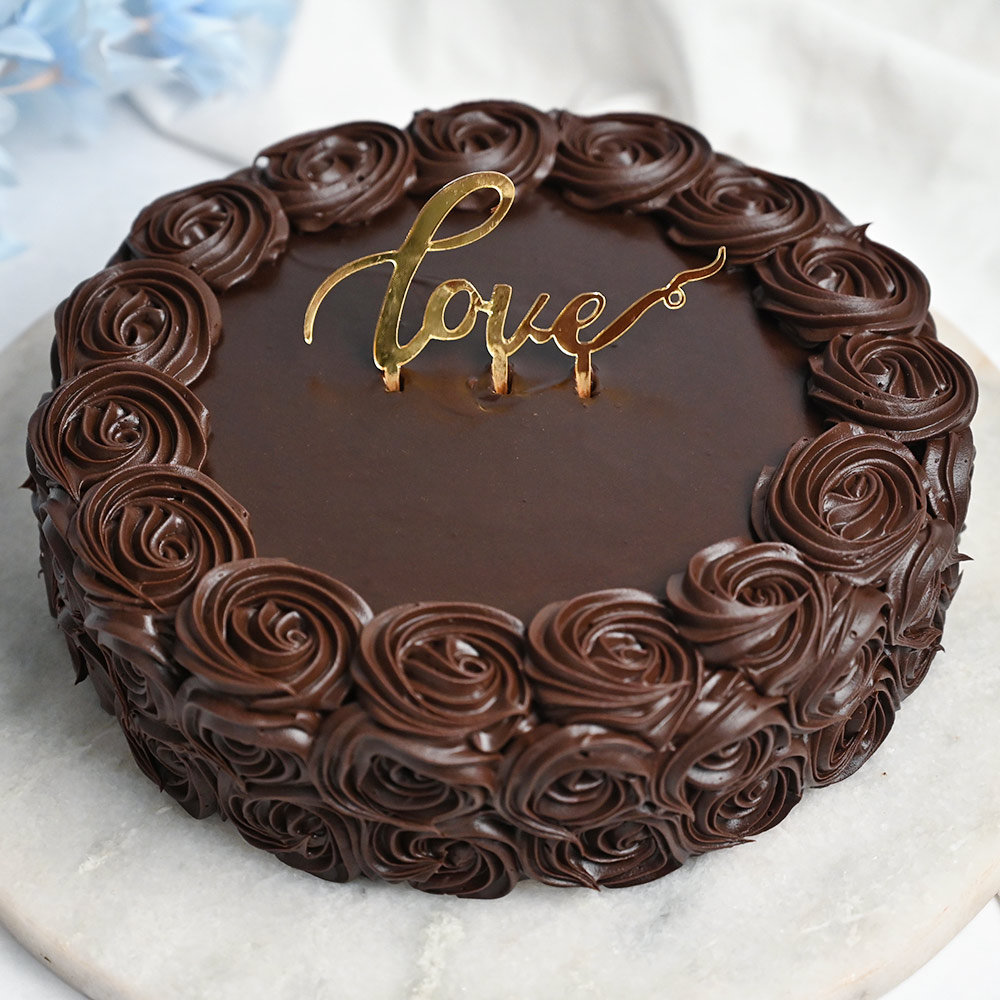  Dark Chocolate Love Cake
