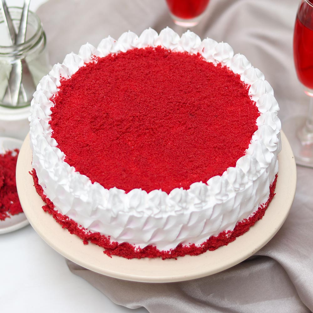 Red Velvet Creamy  Cake